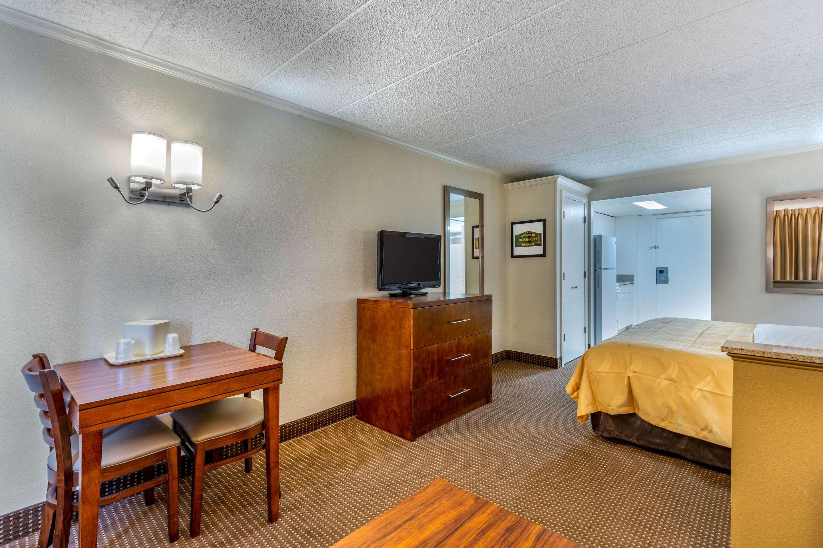 Quality Inn & Suites Oceanblock Ocean City Exterior foto