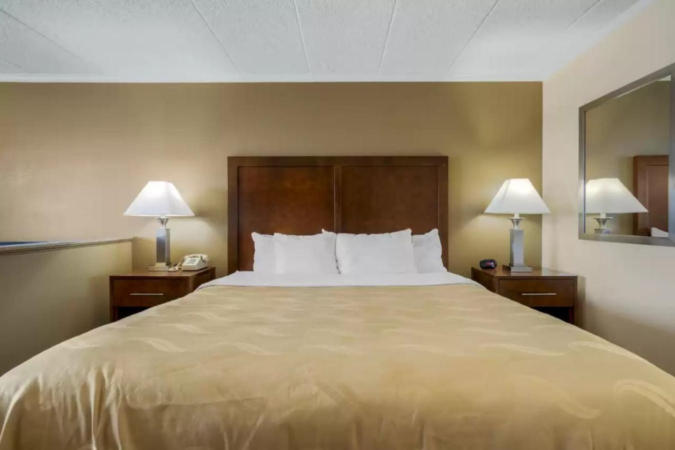 Quality Inn & Suites Oceanblock Ocean City Exterior foto