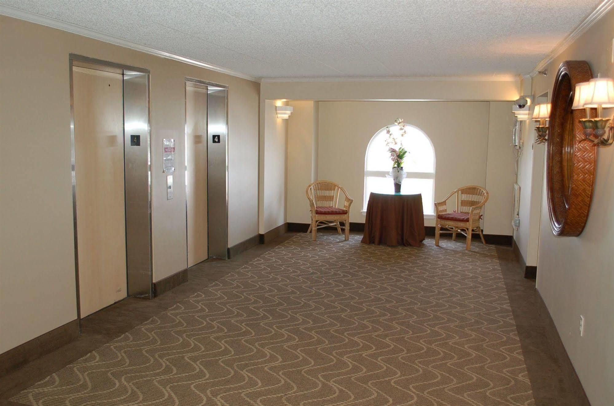 Quality Inn & Suites Oceanblock Ocean City Exterior foto